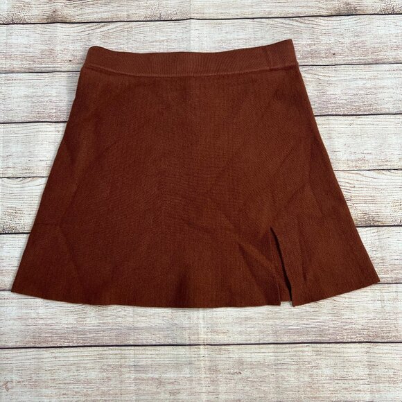 NWT Mable Women's Medium Brown Rust Knit Mini Skirt A-Line Flowy Pleated - Picture 1 of 9